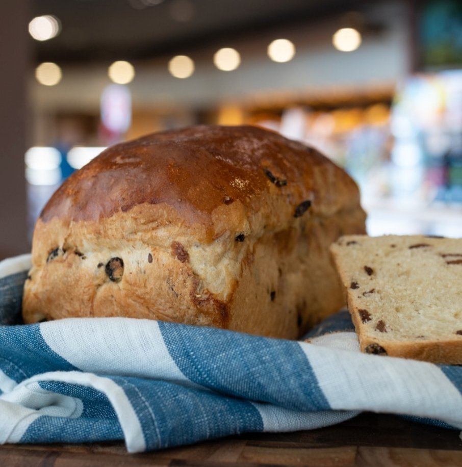 Raisin Bread - Oonnie - Bon Ton Bakery